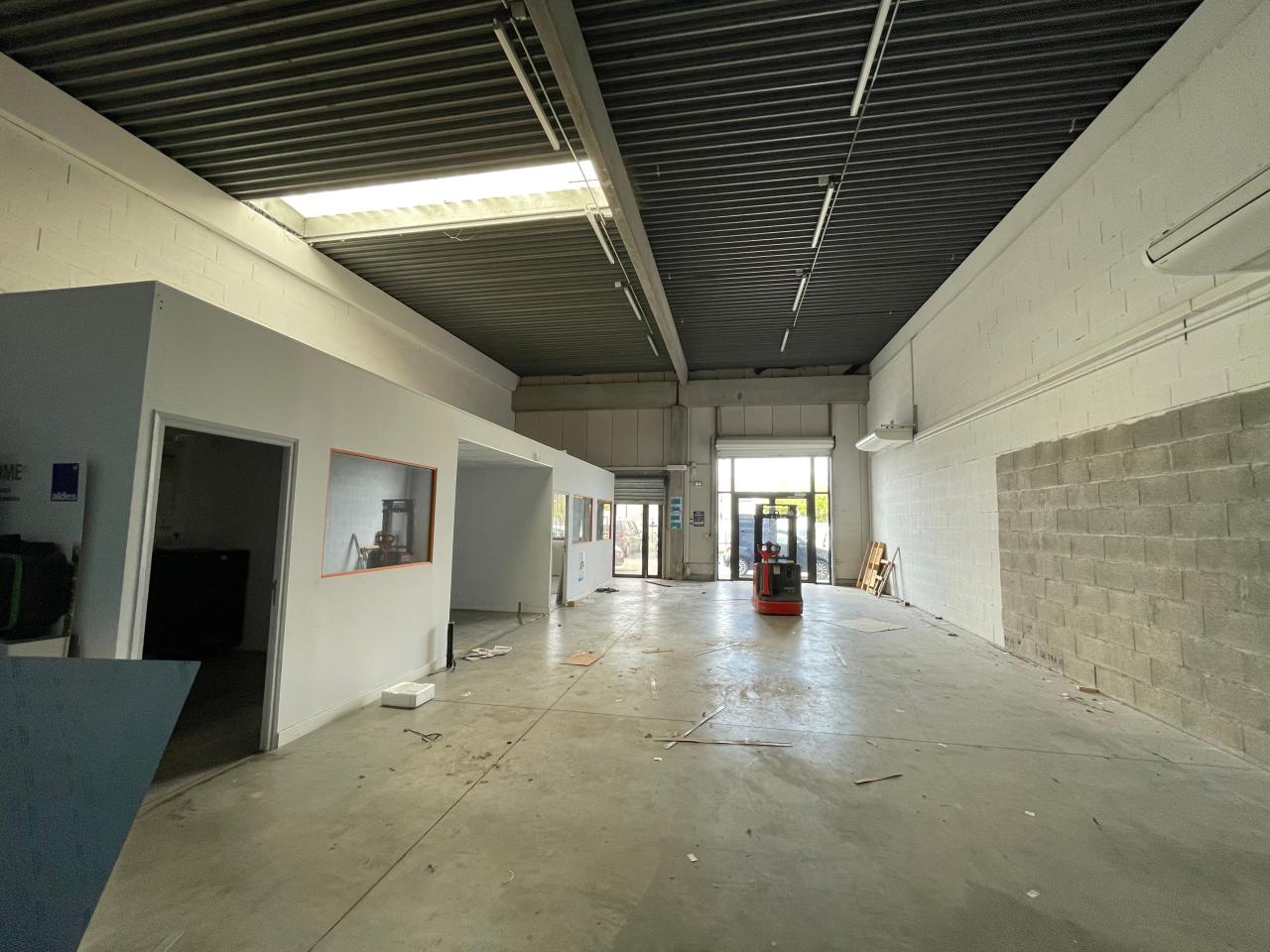 Local d'activité Portet-sur-Garonne 662m² Location local d'activité Portet-sur-Garonne Haute-Garonne OLACT2425626 11